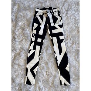 J Brand Black & white super skinny pants size 24/0